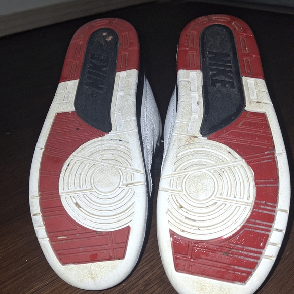 Jordan Retro 2 - Picture 4 of 4